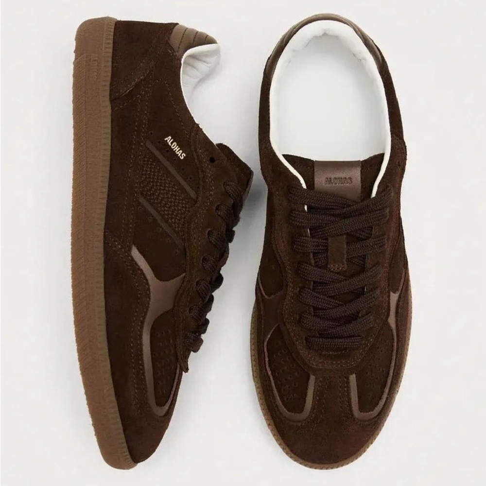 ALOHAS Brown Suede Low-Top Sneakers